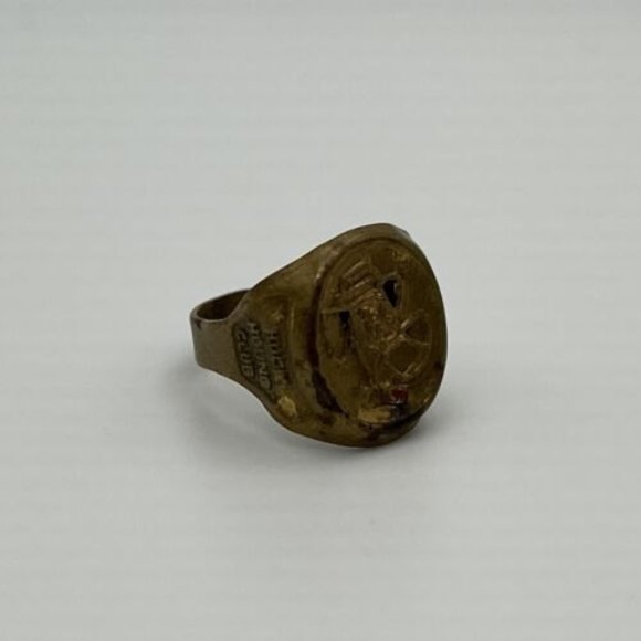 Vintage Huck Hound Club Hanna Barbara Ring 1961 Huckleberry Cereal Prize - Picture 8 of 9